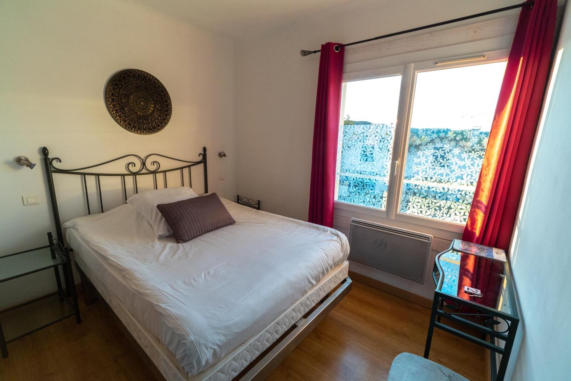 Hôtel La Barguelonne Montcuq Extérieur photo